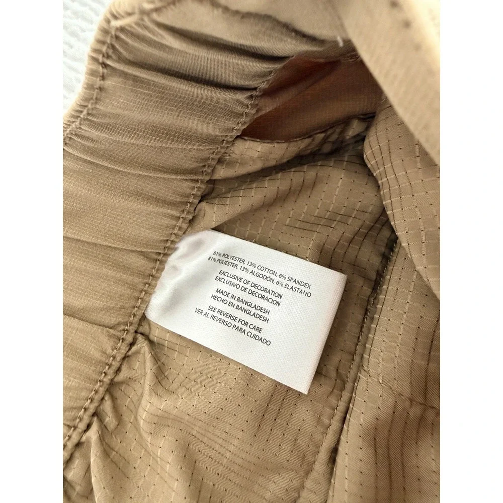 Banana Republic Core Temp‎ Khaki Tan Ripstop Shorts Mens 36 Elastic Back Stretch